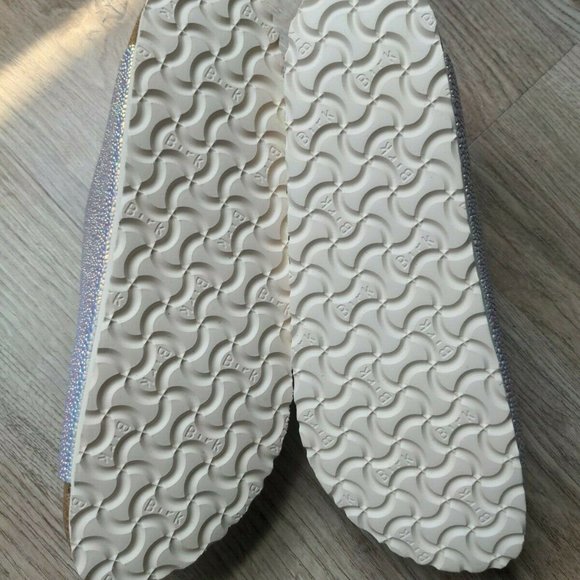 Birkenstock Arizona Pearl Iridescent Sandals - Picture 12 of 12
